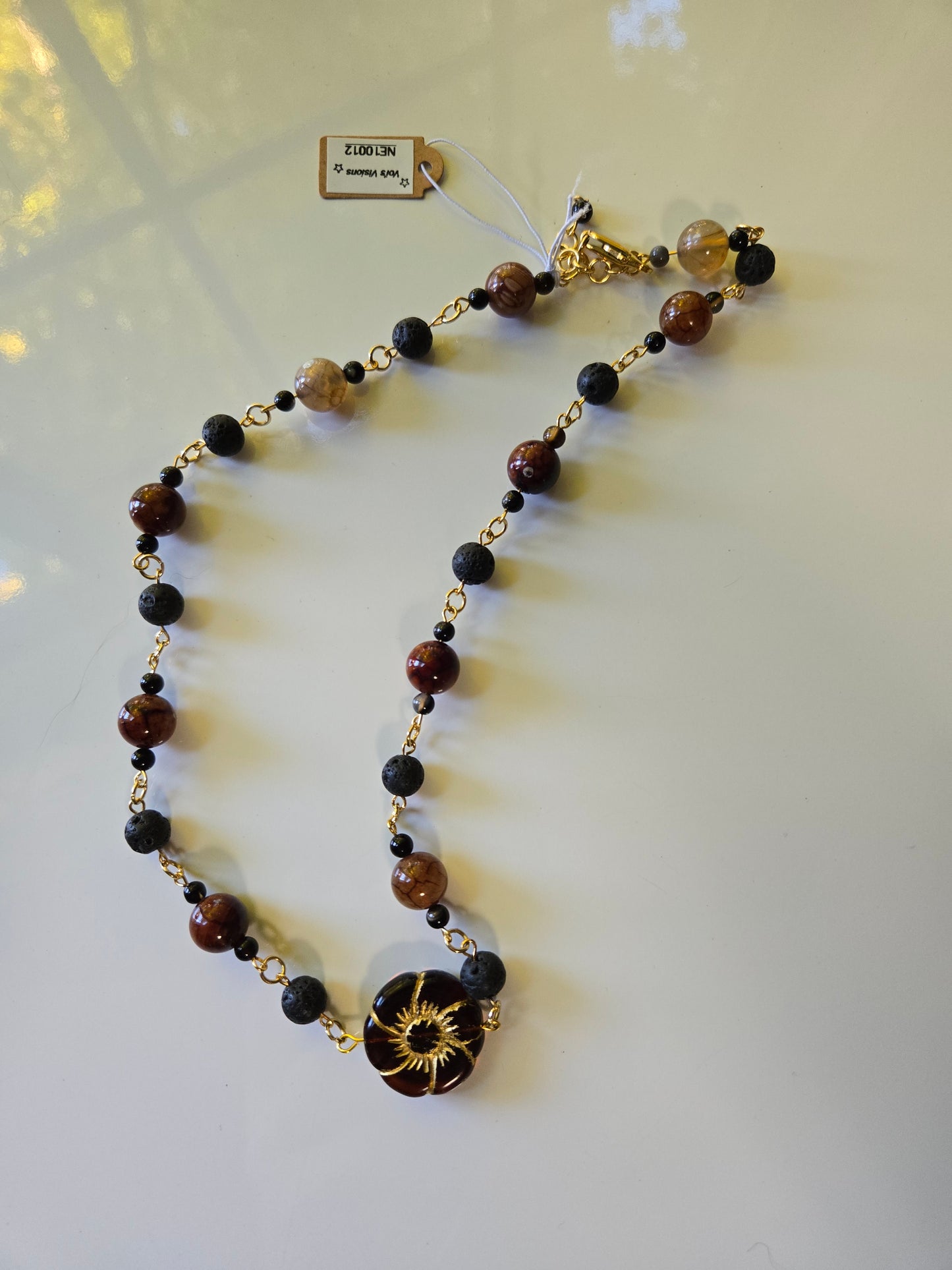 Solar Vein Necklace – Golden Sun & Volcanic Agate Chain