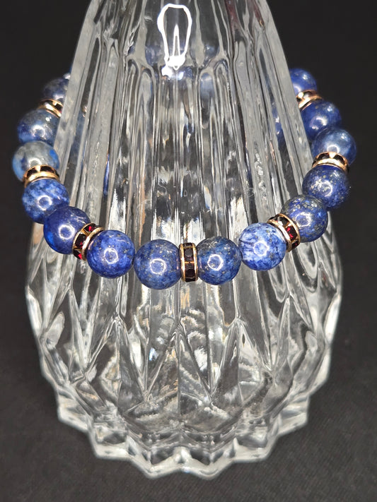 Midnight Radiance Gemstone Bracelet – Lapis Lazuli & Garnet Accent Gold