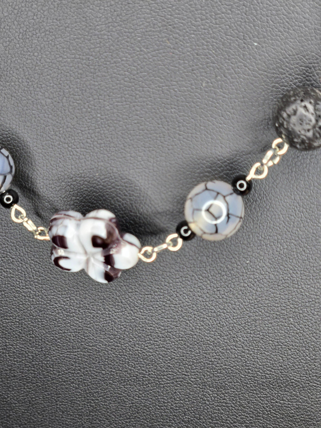 Obsidian Bloom Agate Necklace