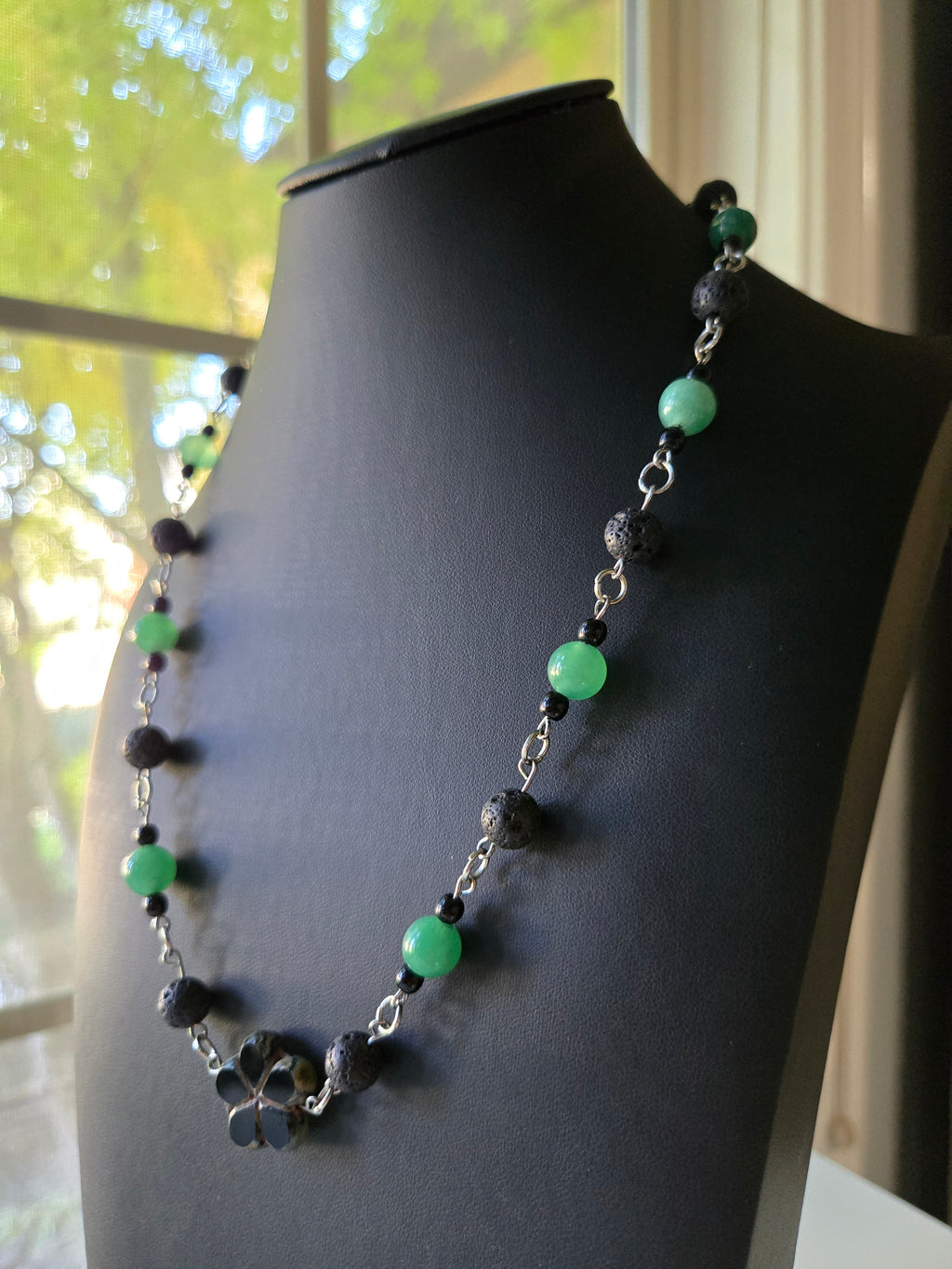 Verdant Eclipse Necklace