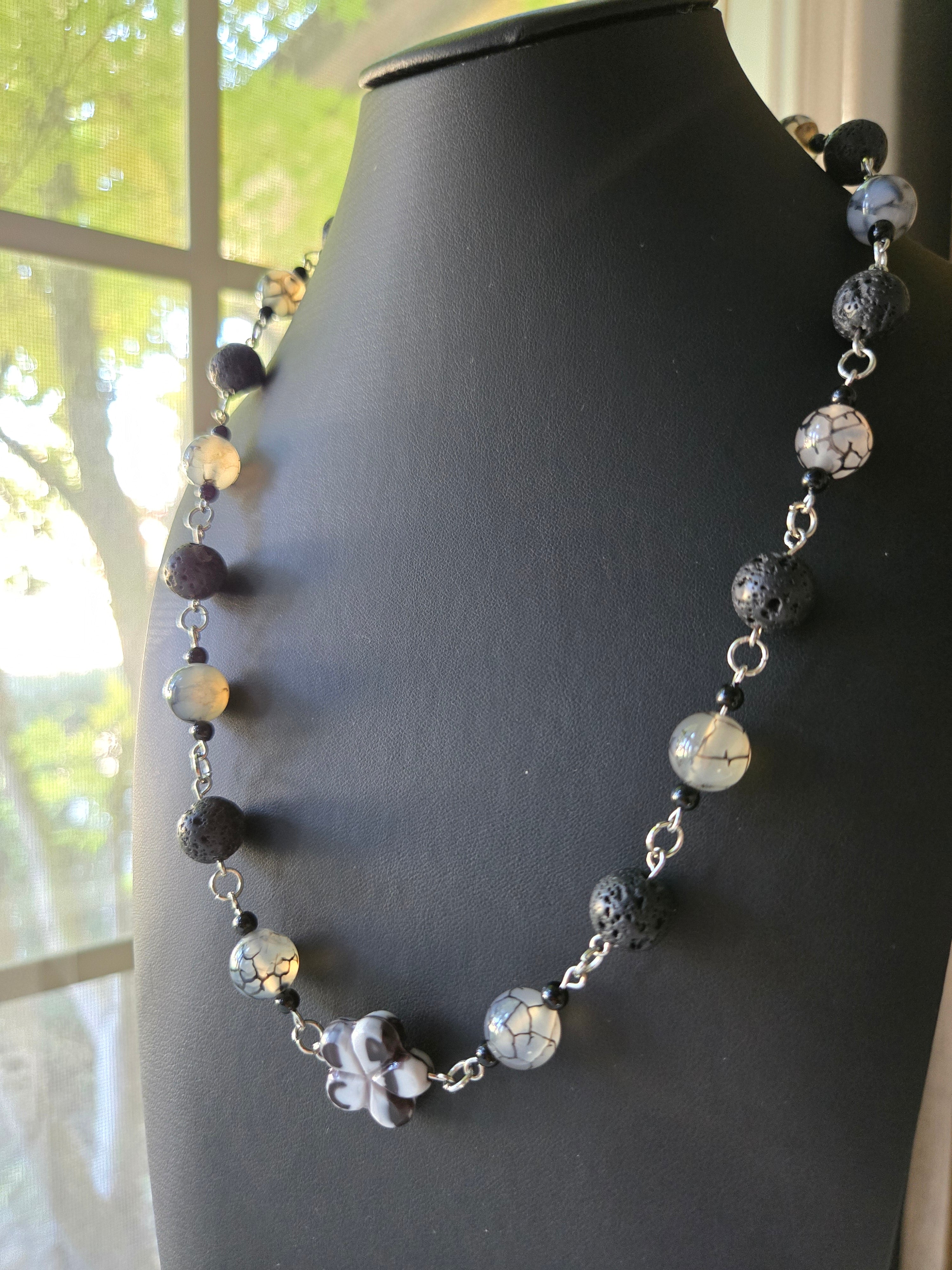 Obsidian Bloom Agate Necklace
