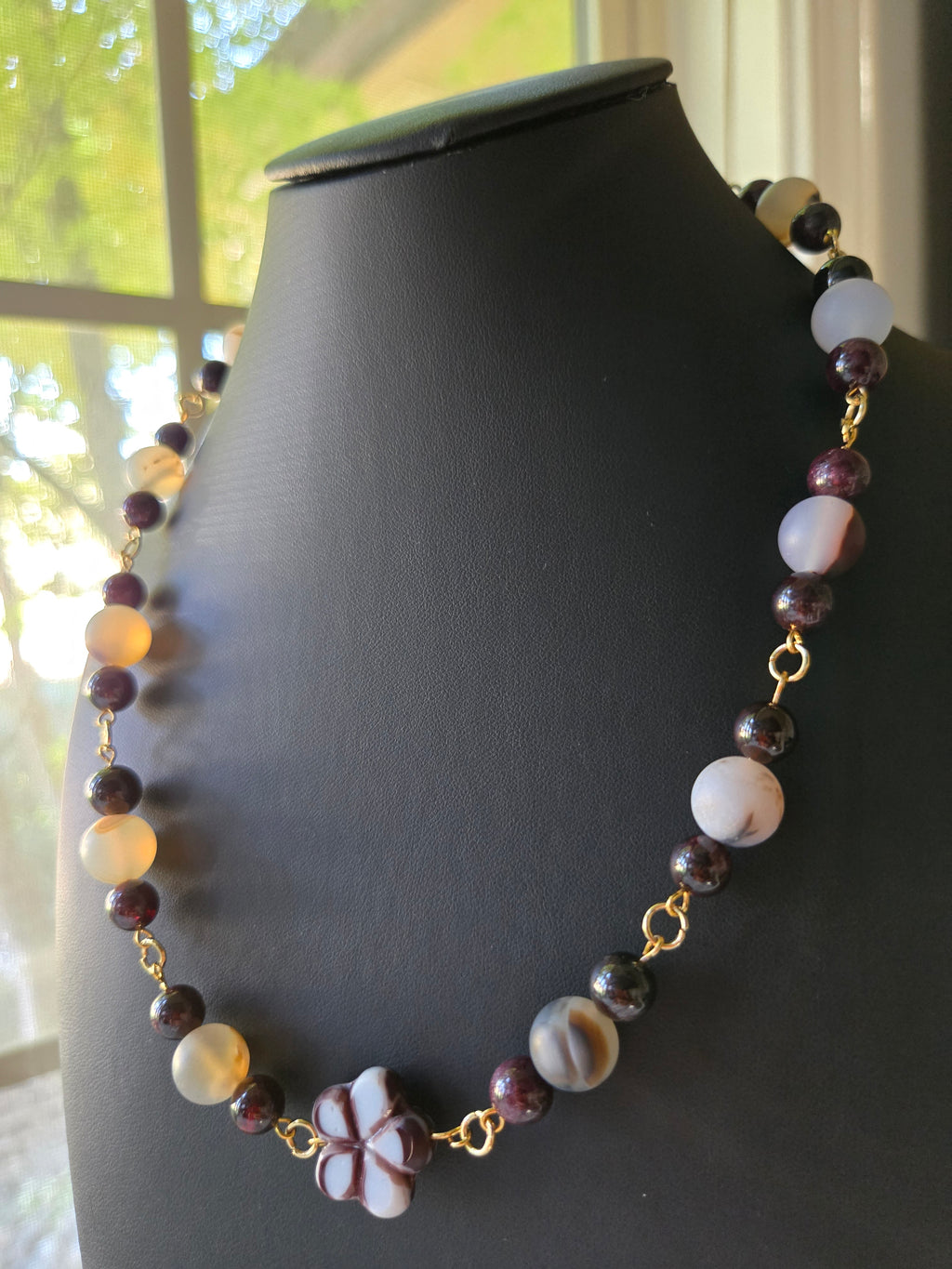 Crimson Bloom Agate Necklace