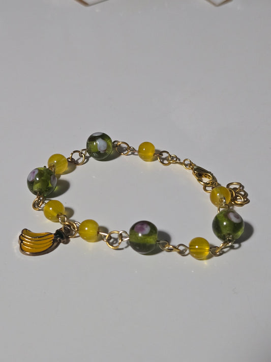 Banana Bloom Bracelet – Yellow Glass Beads & Floral Accents