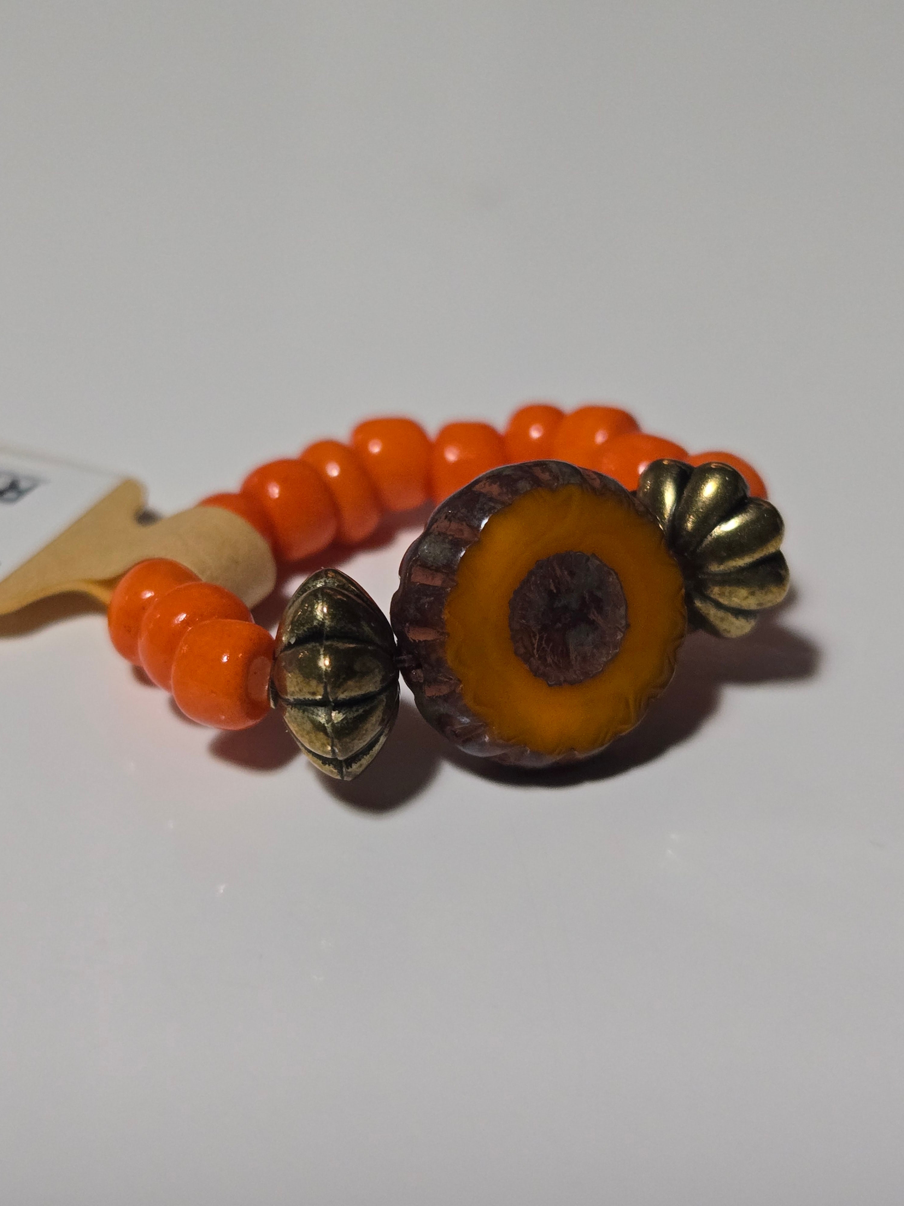 🧡 Amber Bloom Ring