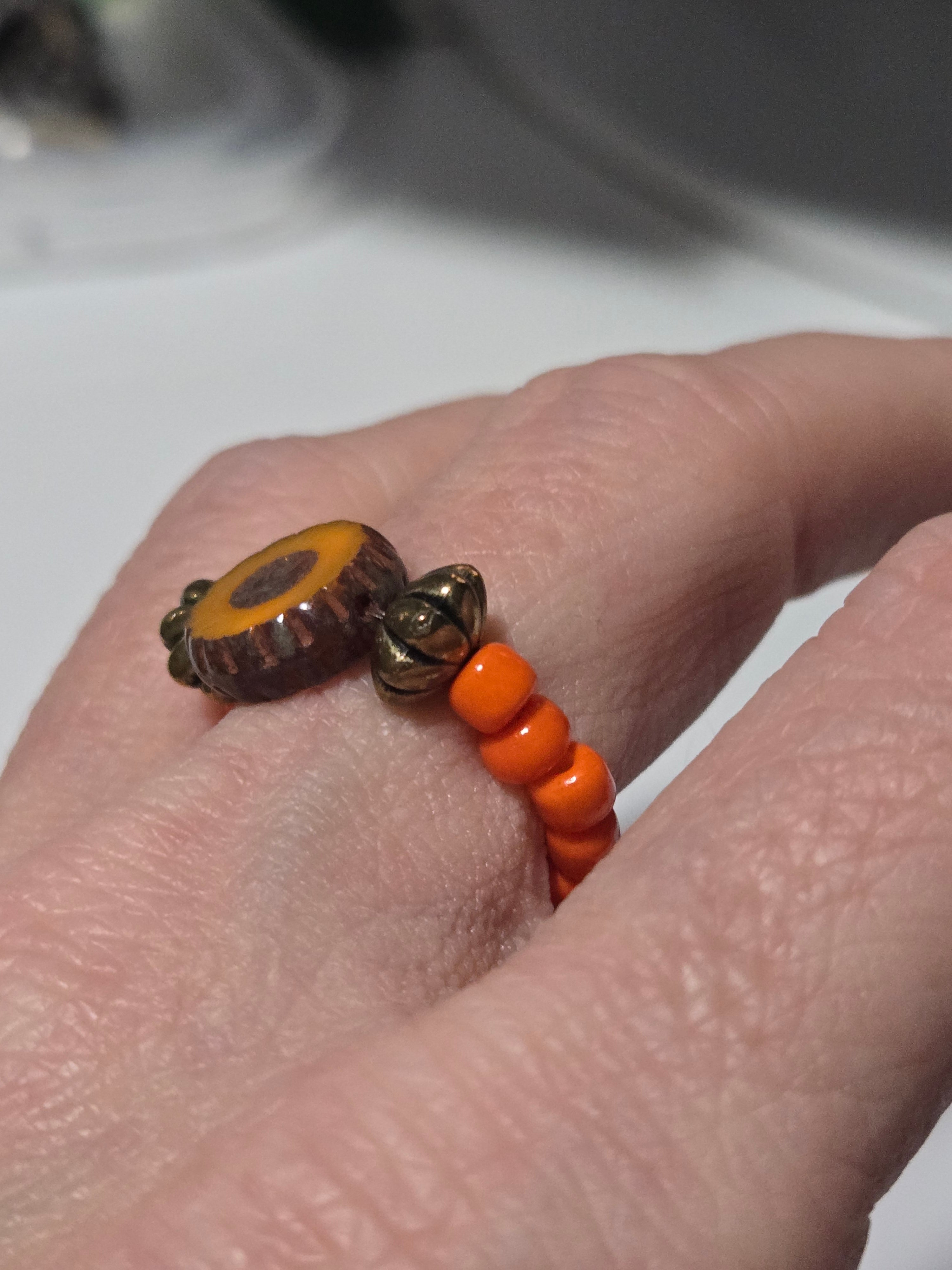 🧡 Amber Bloom Ring