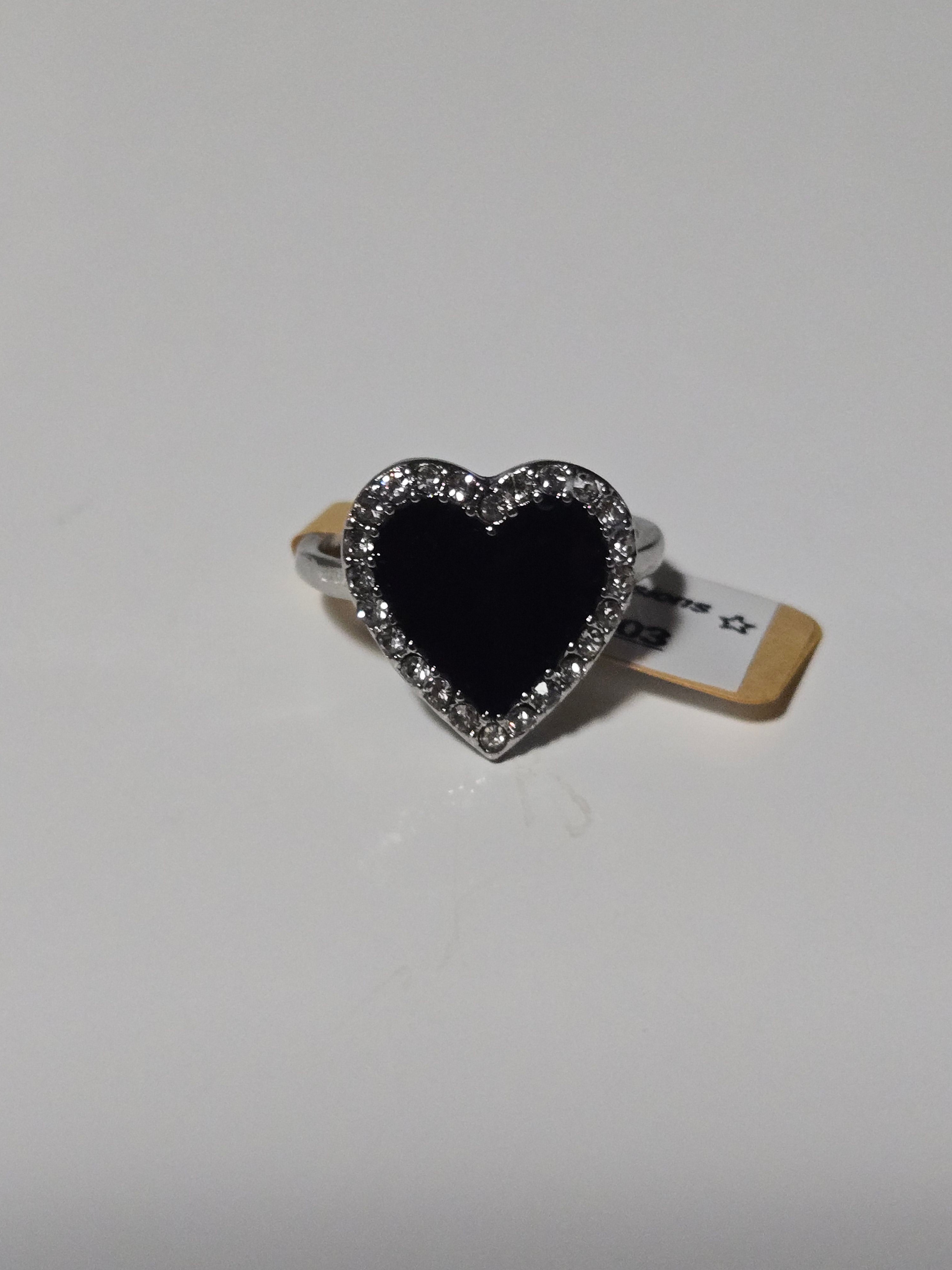 🖤 Midnight Heart Ring